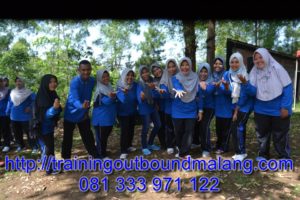 Outbound Kebun Teh Malang